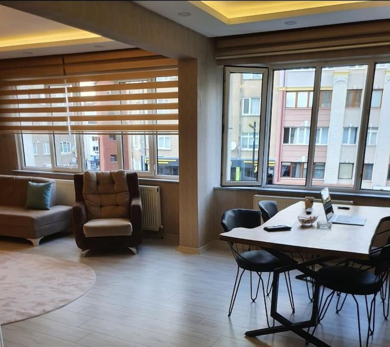 Sehir Merkezinde Konforunda Family House Apartment Sivas